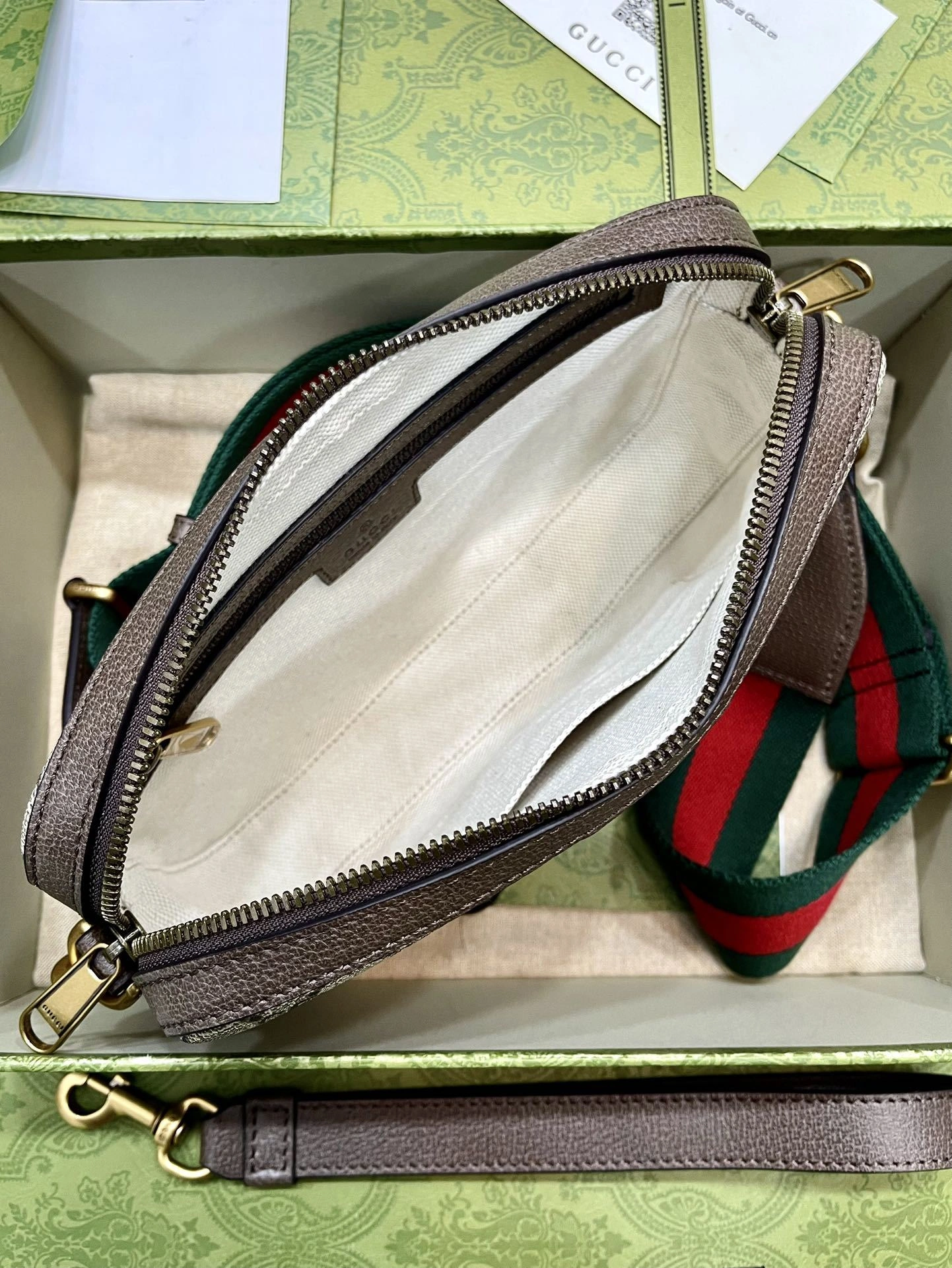 MOMO-- 699439-9C2ST-8920 high quality version item：C-B007F1830R