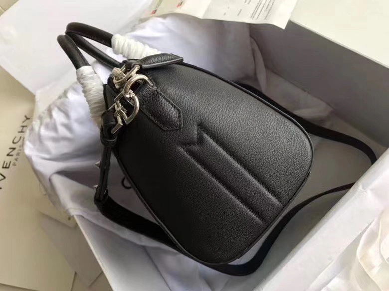MOMO-- 6iv593hy BB05114012-001 Antigona goatskin item:D-B063G2662
