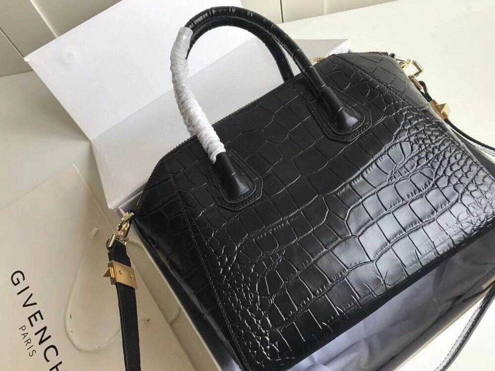 MOMO-- 6iv593hy BB500JB0LK-001 item:D-B063H0397T