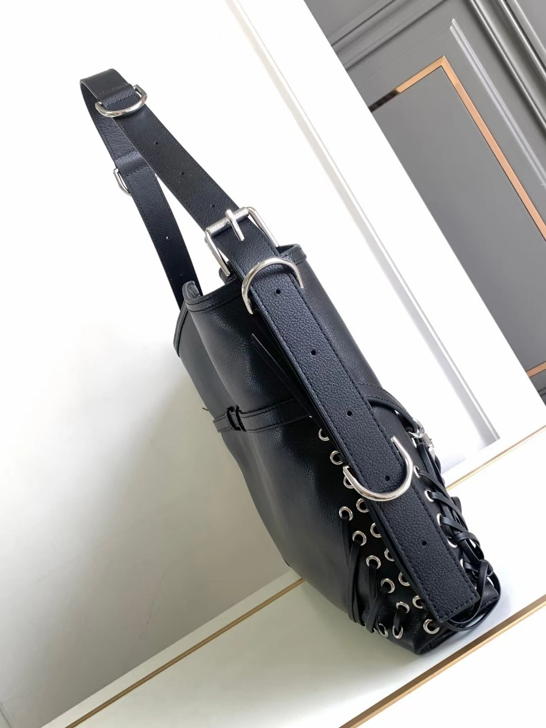 MOMO-- 6iv593hy BB50XRB1LD-001 high quality version Voyou item:E-B177I0705