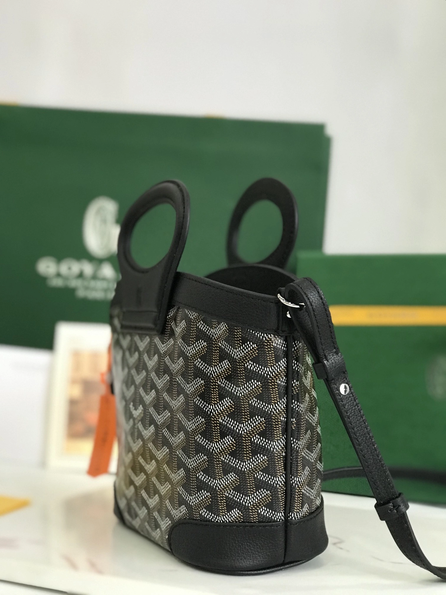 MOMO-- 6oy1r4 BELUGAMINTY-01CL01P high quality version item:F-B664B0214