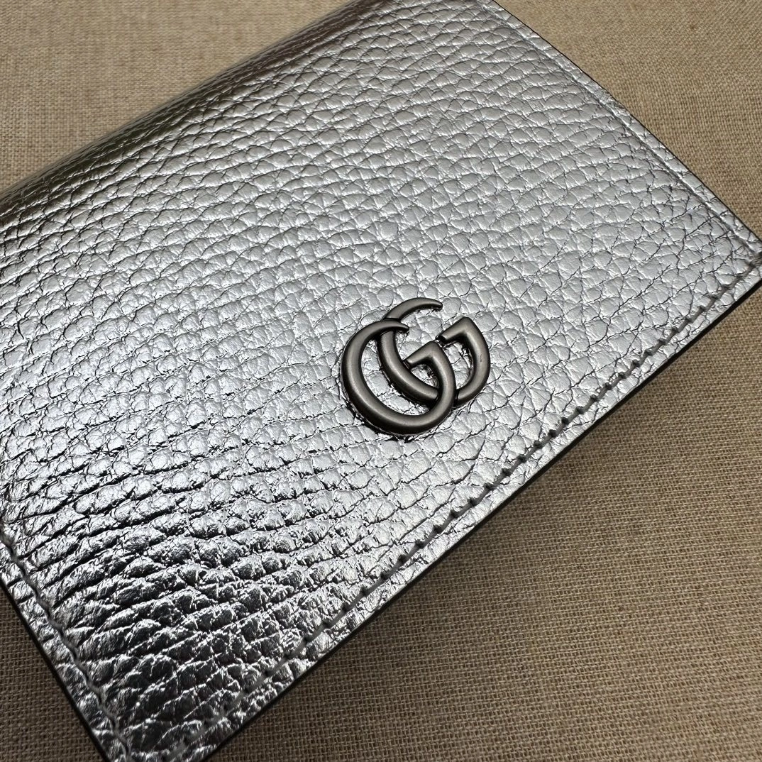 MOMO-- 6u33i 456126-AACFI-8106 item:D-B063G2077