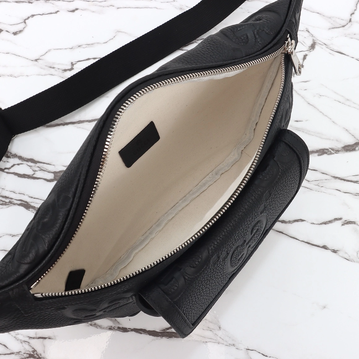 MOMO-- 6u33i 645093 AABY7 1000 high quality version item:D-B000K2744