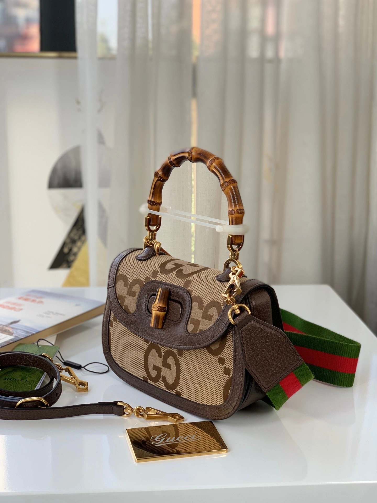 MOMO-- 6u33i 675797-UKMDT-2570 item:D-B063G3132