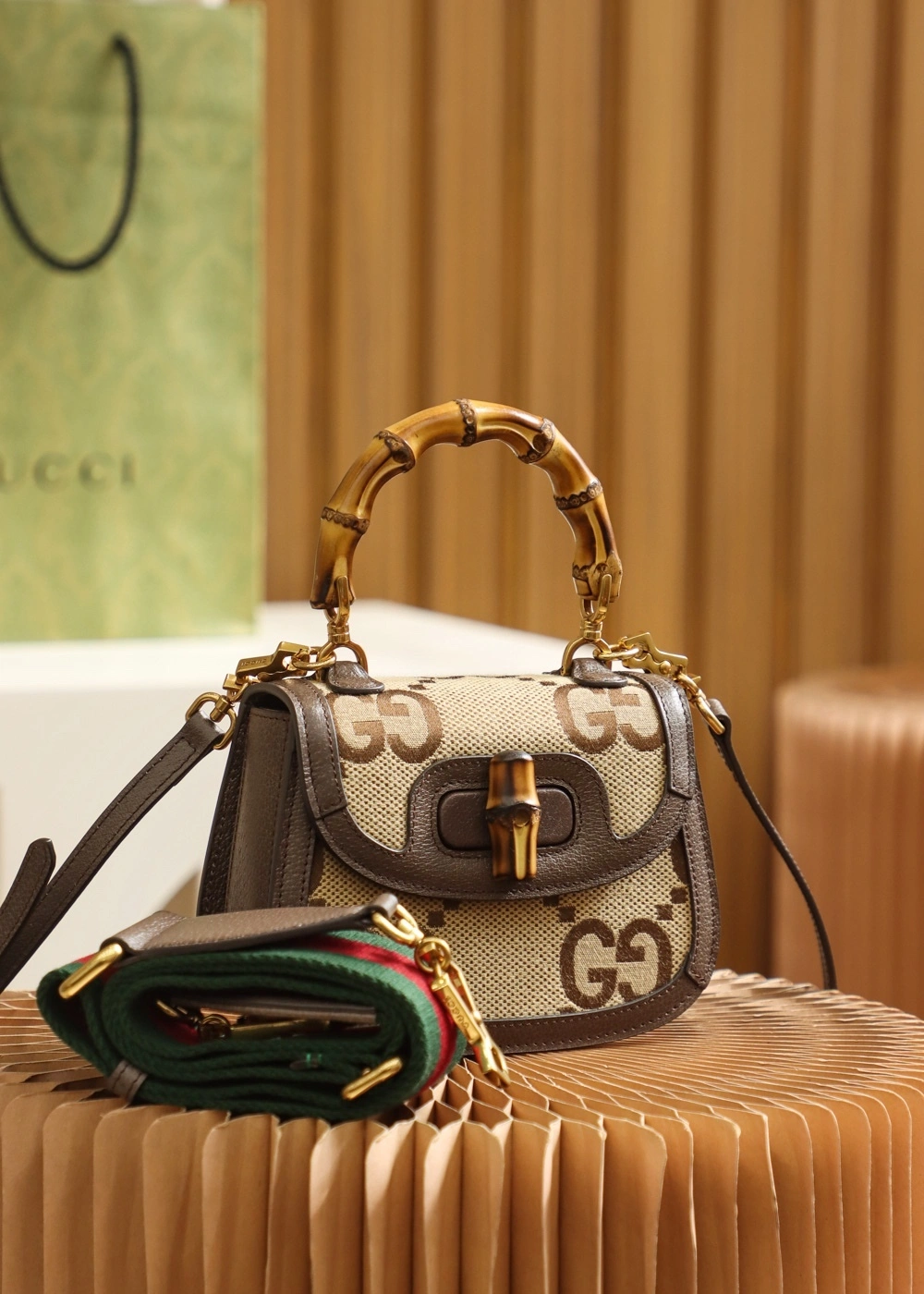 MOMO-- 6u33i 686864-UQLBT-2570 item:D-B000G3131