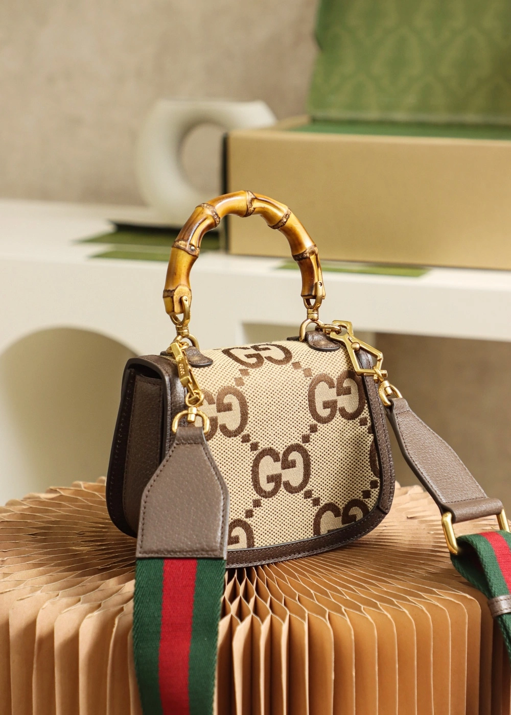 MOMO-- 6u33i 686864-UQLBT-2570 item:D-B000G3131