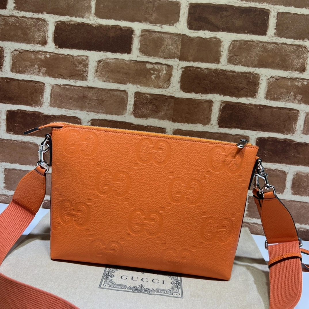 MOMO-- 6u33i 696009-AABY7-7505 item:D-B063G2644