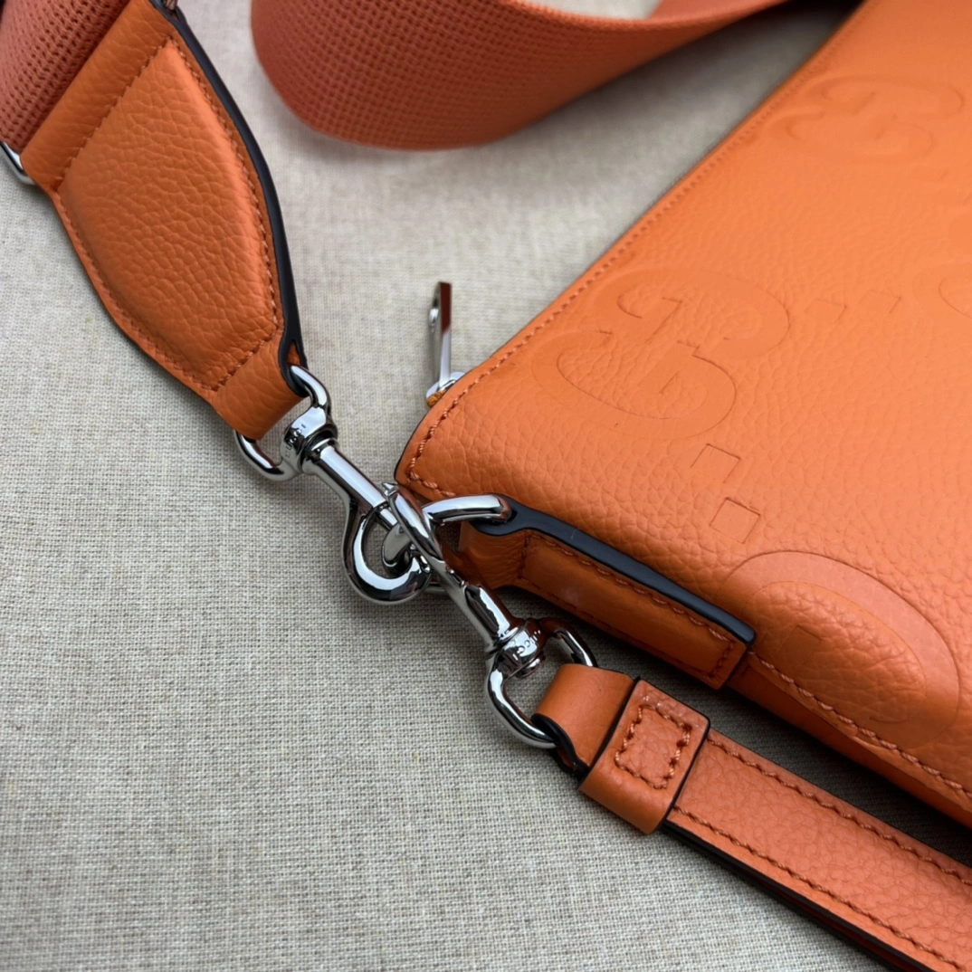 MOMO-- 6u33i 696009-AABY7-7505 item:D-B063G2644