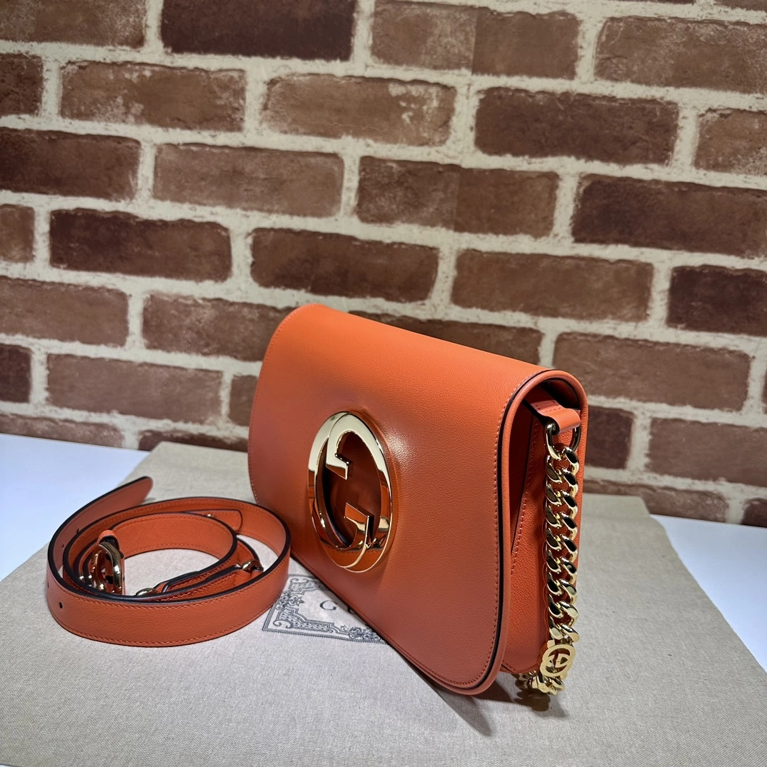 MOMO-- 6u33i 699268-UXX0G-7519 item:D-B063G2646