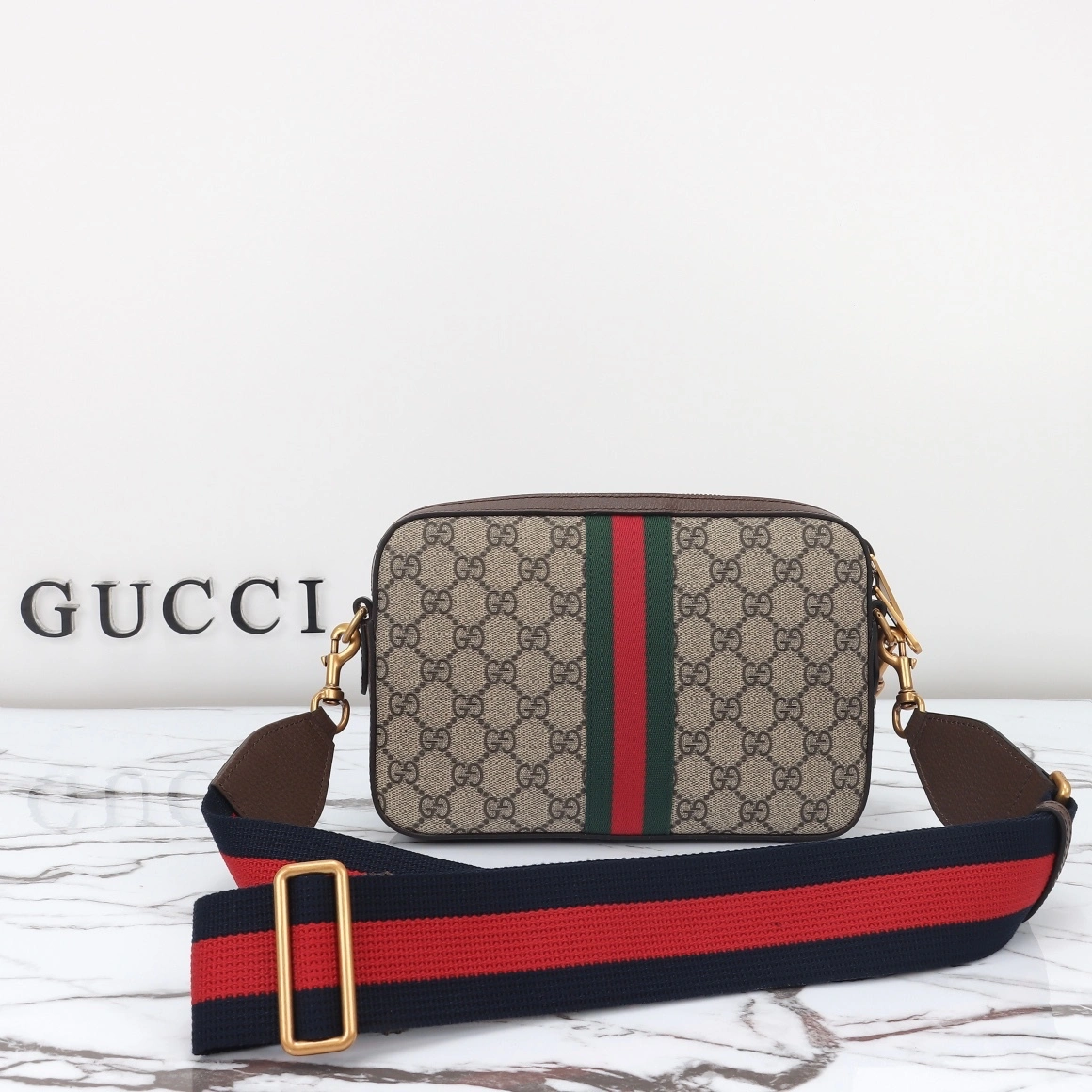MOMO-- 6u33i 699439-9C2ST-8920 item:D-B000G2301