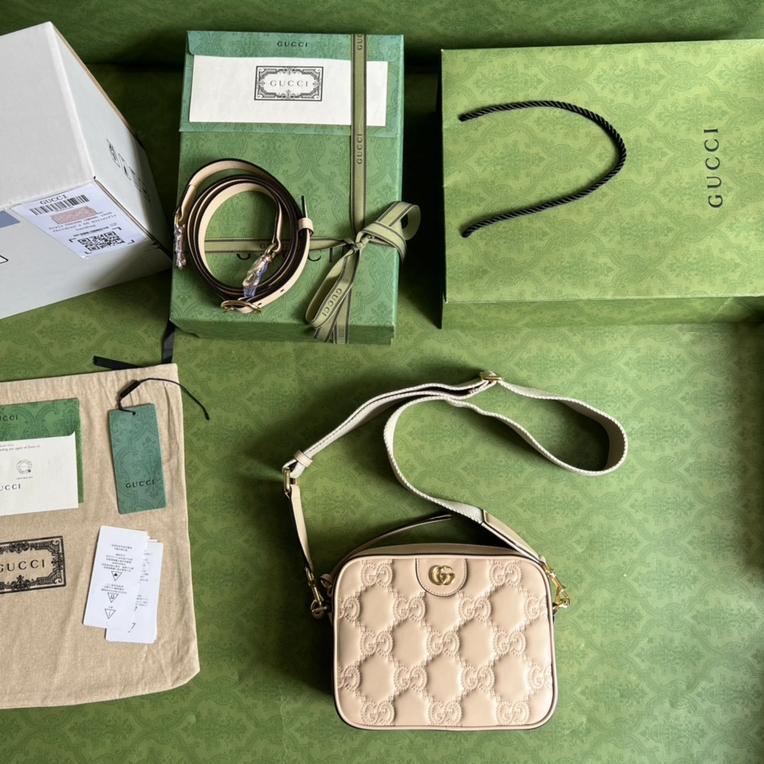 MOMO-- 6u33i 702234 UM8HG 5943 Ophidia high quality version item:D-B000K2319