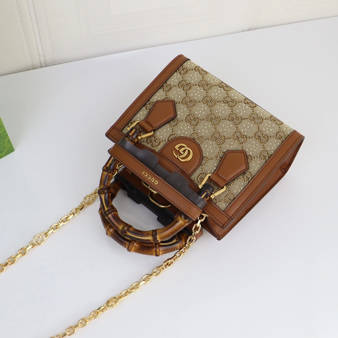 MOMO-- 6u33i 707449 21HRG 2687 cowhide high quality version item:D-B000K2306