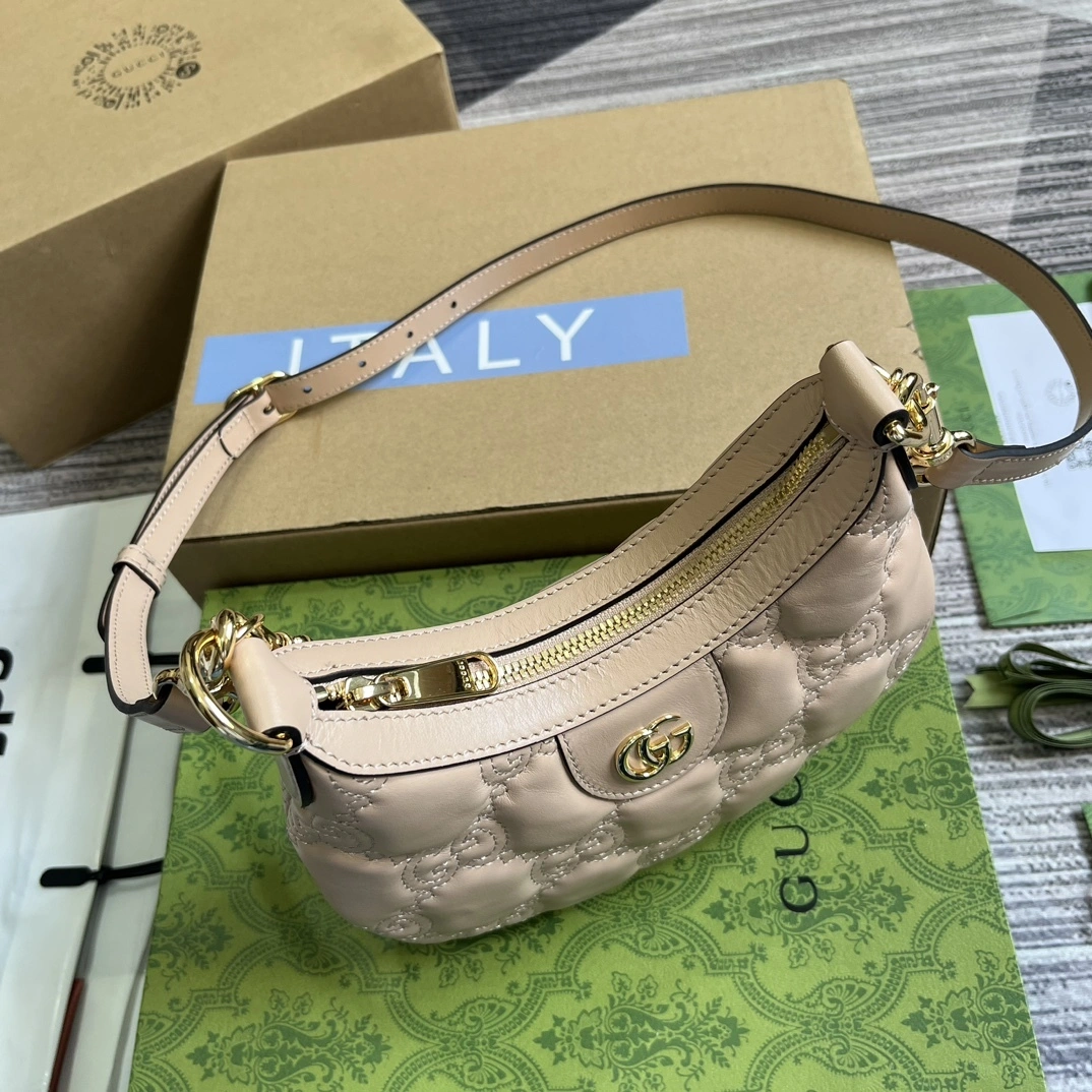 MOMO-- 6u33i 739736 UM8IG 9500 high quality version item:D-B000K2318