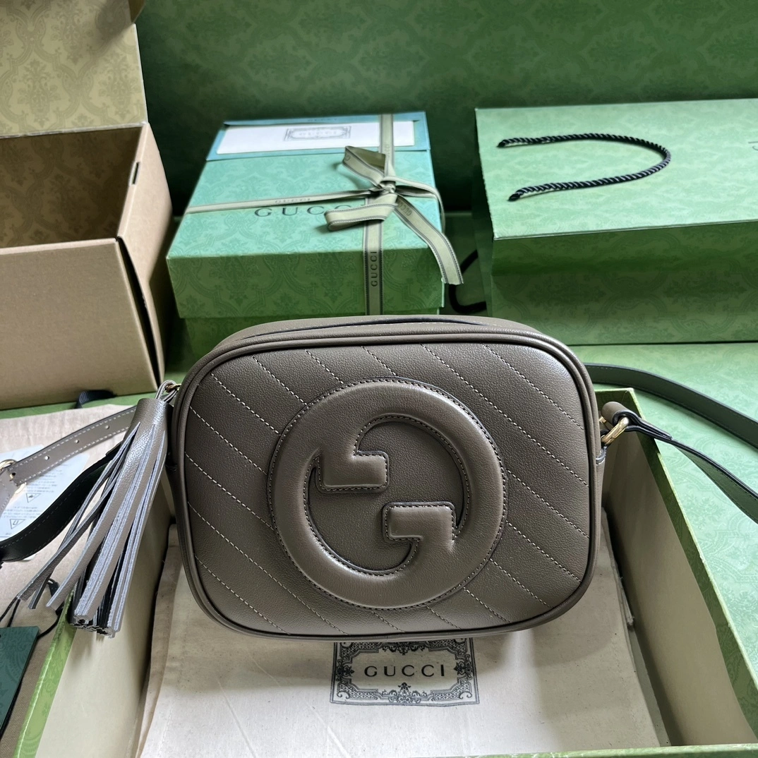 MOMO-- 6u33i 742360 1IV0G 2802 Blondie high quality version item:D-B000K2289