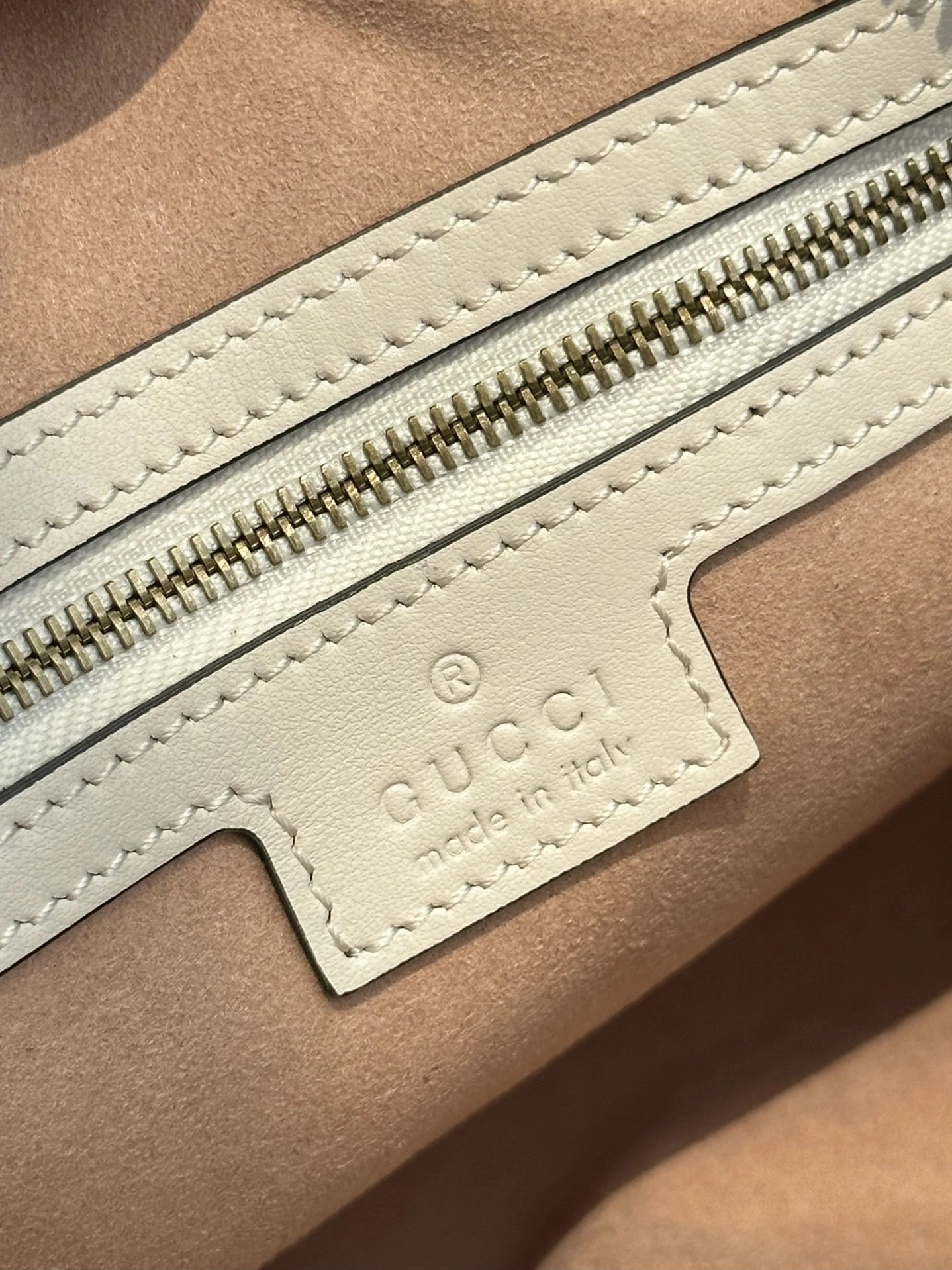 MOMO-- 6u33i 746319-AABZB-9022 GGMarmont Calfskin item:D-B432F2405
