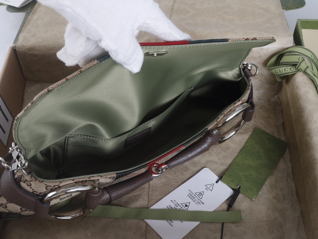 MOMO-- 6u33i 764255 FACM2 8747 cowhide high quality version item:D-B000K2325