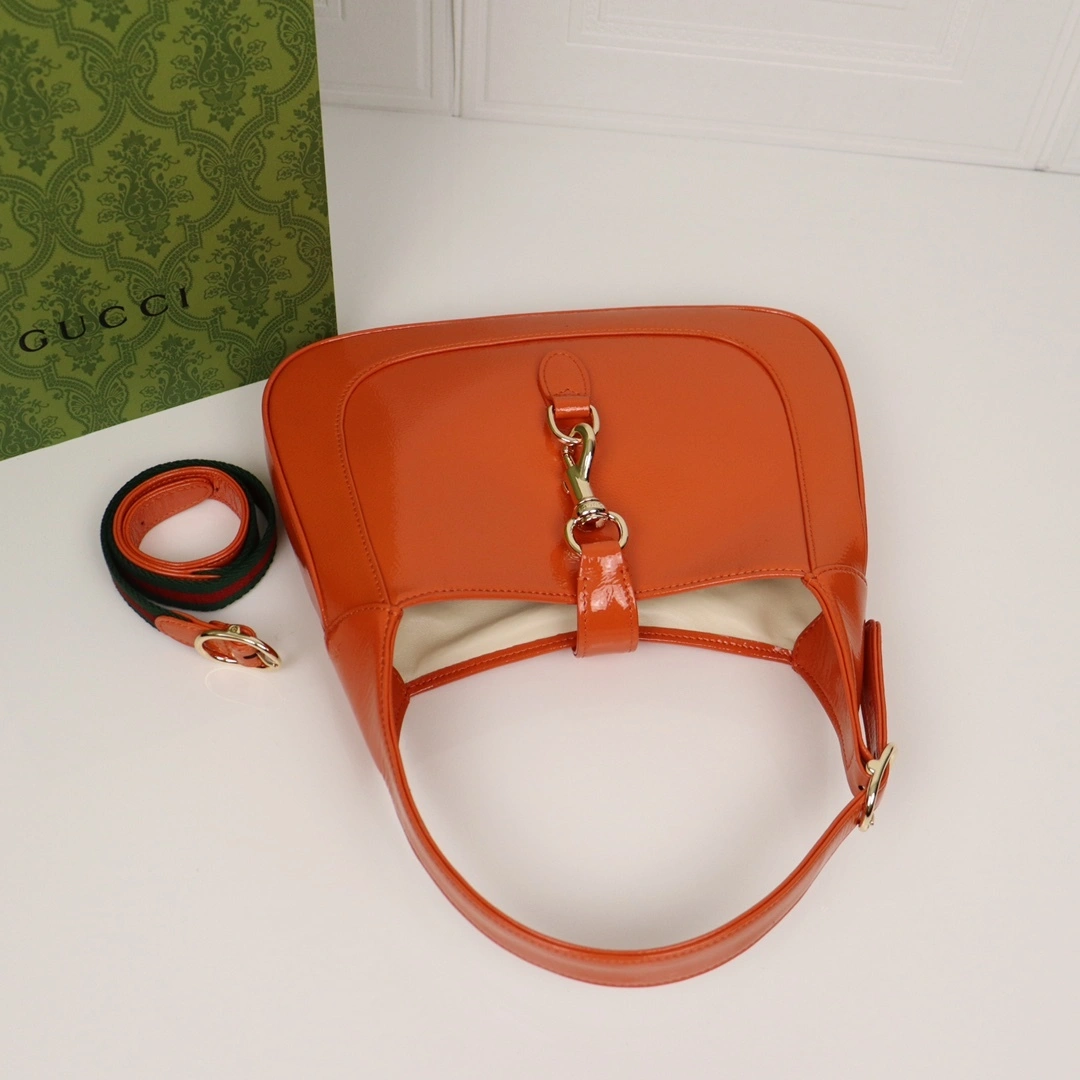 MOMO-- 6u33i 782849 AADHF 7541 Jackie high quality version item:D-B000K2295
