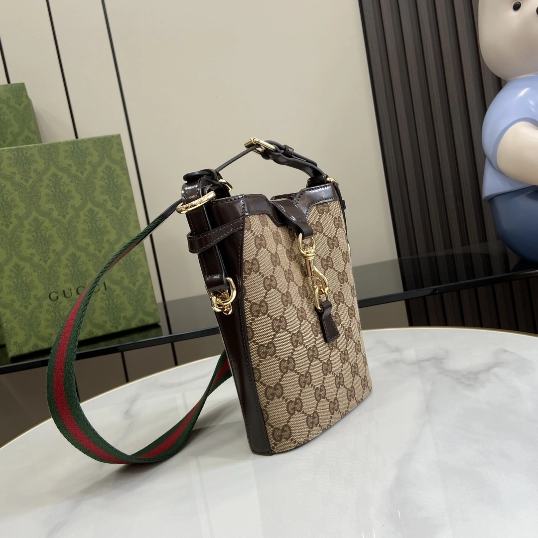 MOMO-- 6u33i 782919 FADAC 9762 high quality version item:D-B040K2624