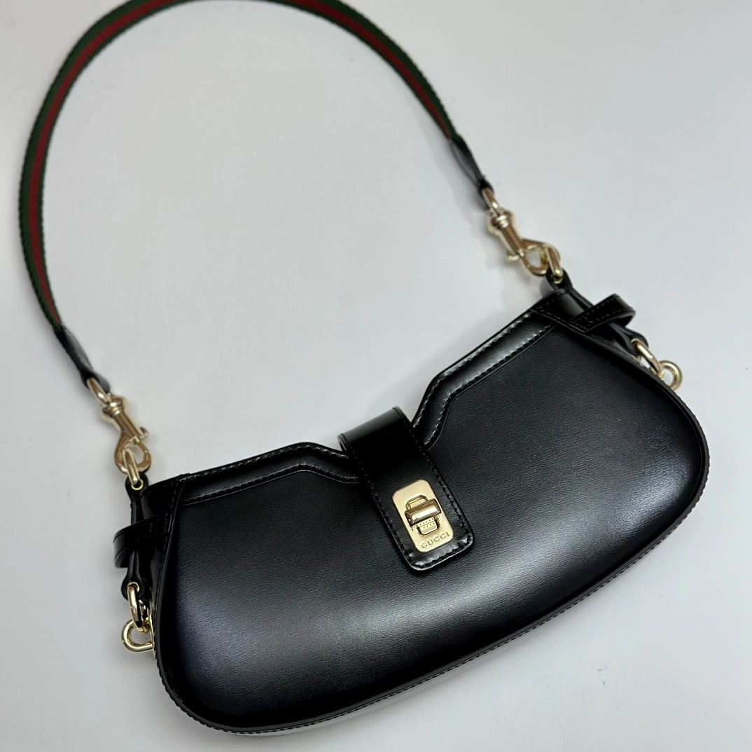 MOMO-- 6u33i 786015-AADHE-1060 item:D-B063G2652