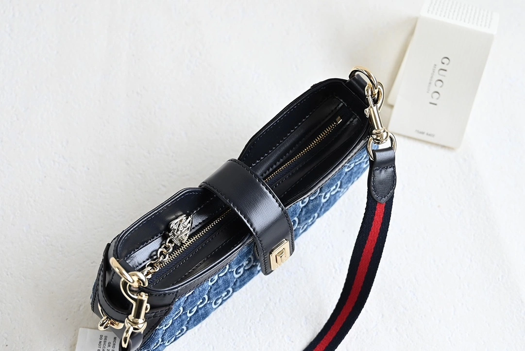 MOMO-- 6u33i 786015 FADGO 4141 high quality version item:D-B000K2632
