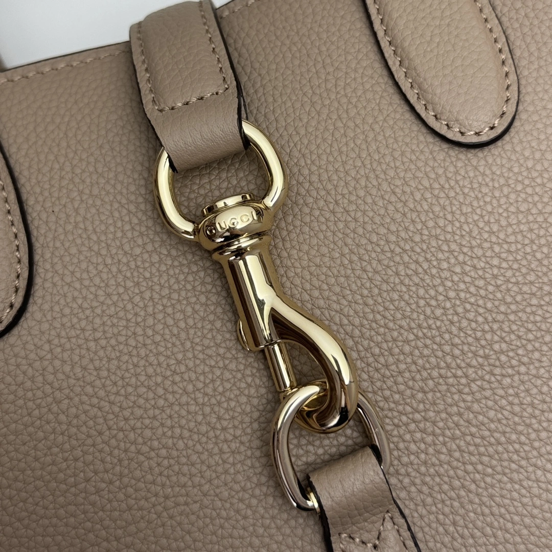 MOMO-- 6u33i 795349 AZB0G 1523 high quality version item:D-B063K2772