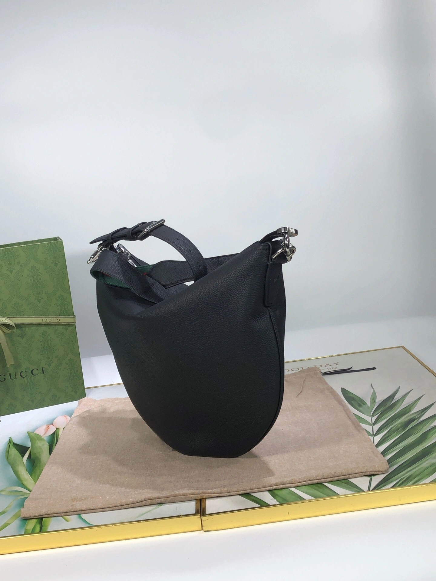 MOMO-- 6u33i 801887 AZB5Z 1060 high quality version item:D-B564K2834