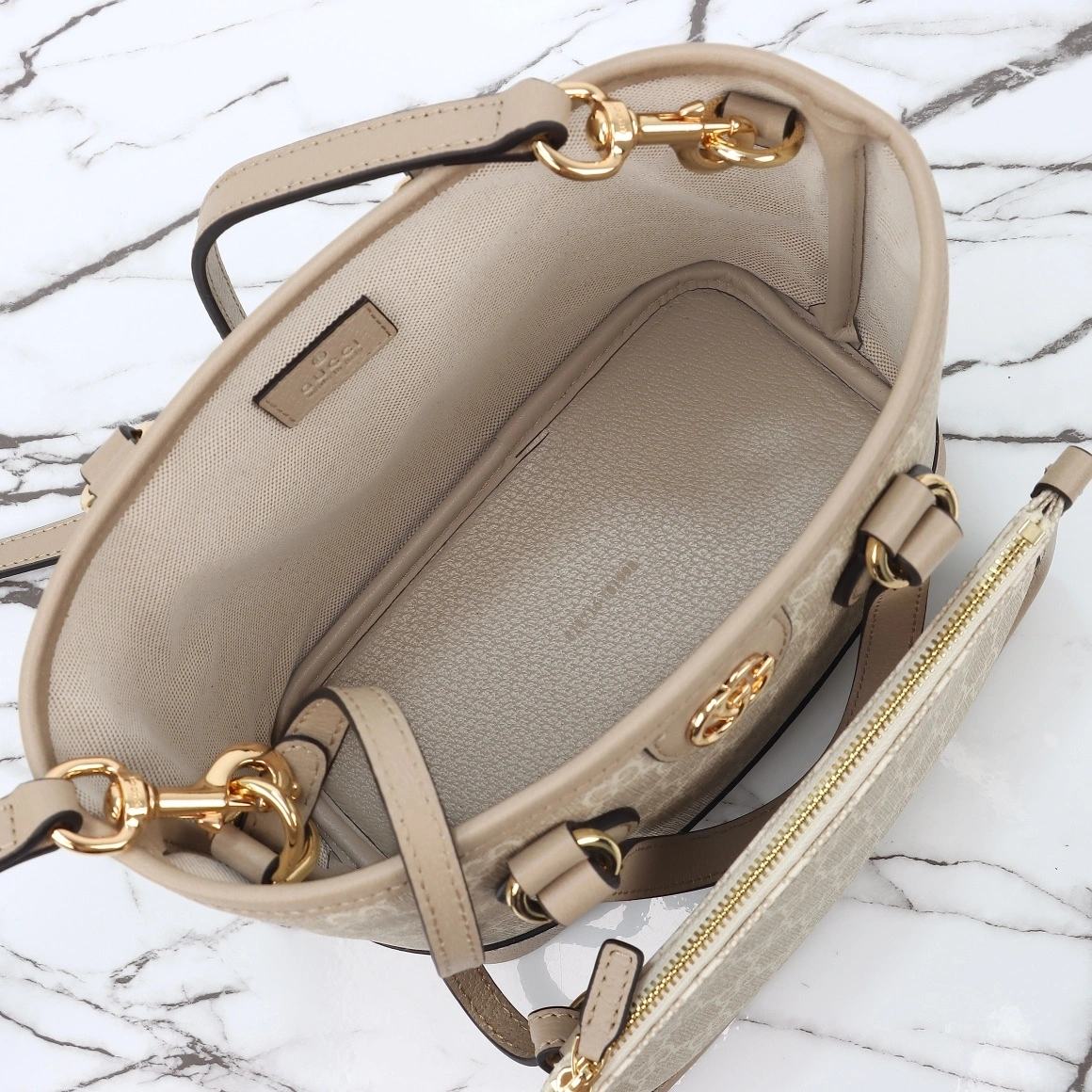MOMO-- 6u33i 811716 FAA4G 9897 high quality version item:D-B000K2646