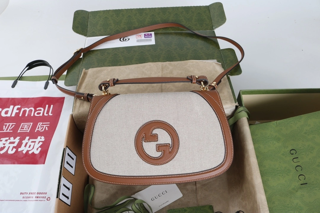 MOMO-- 6u33i 815716-HAAKF-2545 high quality version cowhide item:E-B000D1532