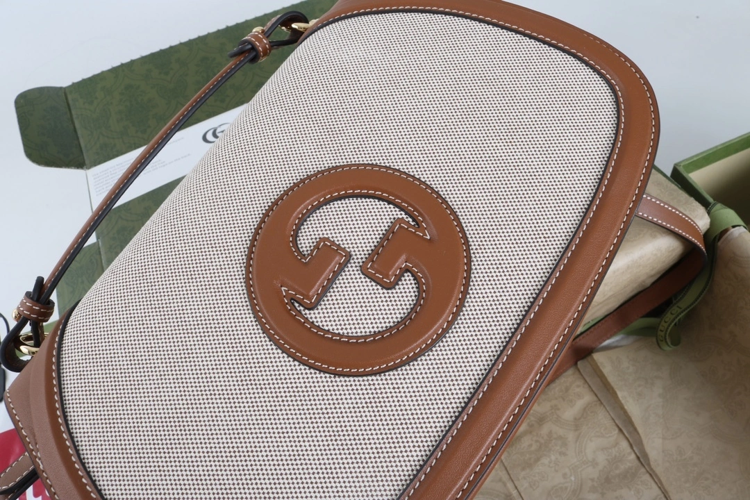 MOMO-- 6u33i 815716-HAAKF-2545 high quality version cowhide item:E-B000D1532