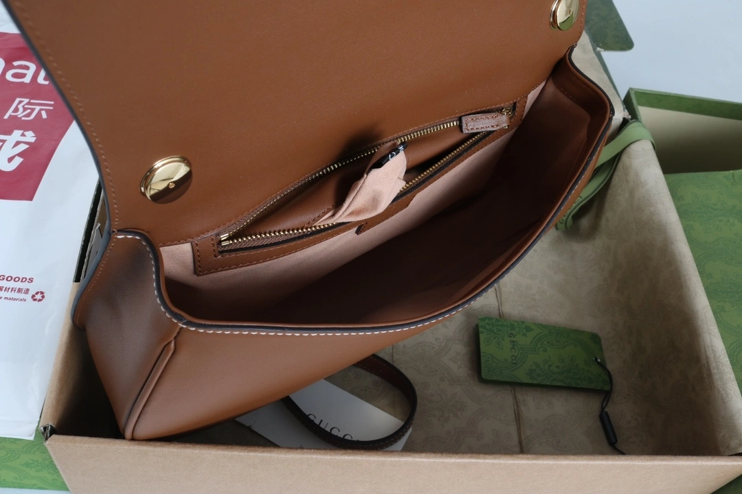 MOMO-- 6u33i 815716-HAAKF-2545 high quality version cowhide item:E-B000D1532