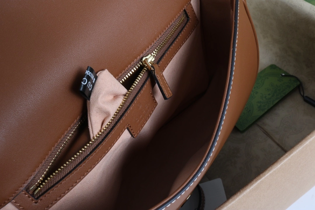 MOMO-- 6u33i 815716-HAAKF-2545 high quality version cowhide item:E-B000D1532