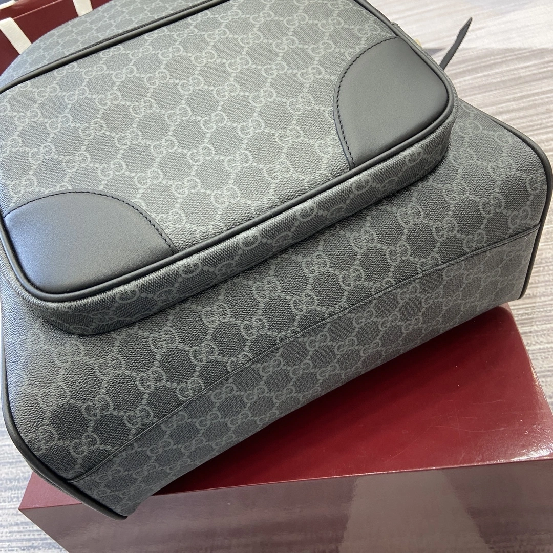 MOMO-- 6u33i 821159-FAED4-1000 high quality version GG Emblem item:E-B815K1901