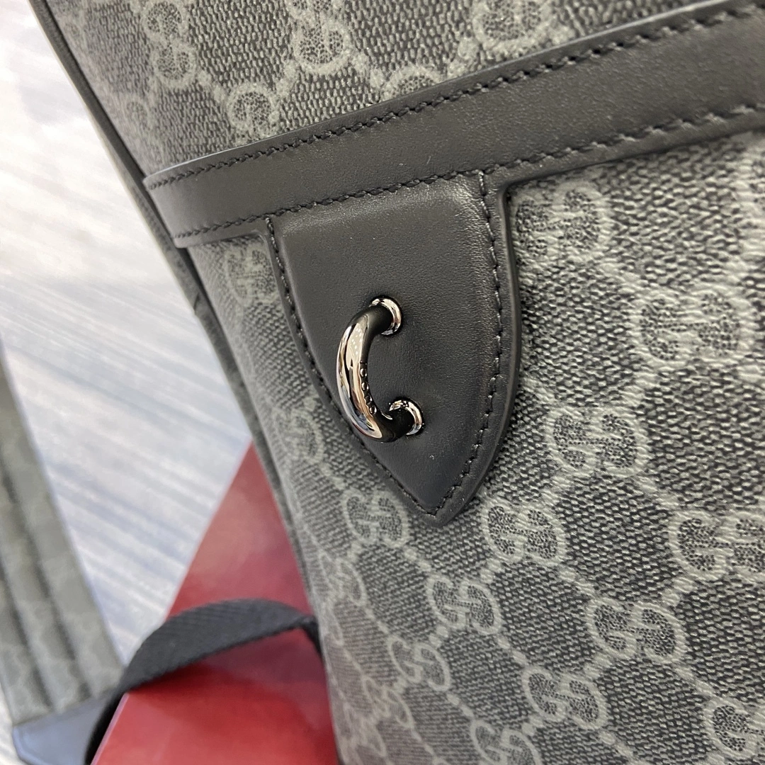 MOMO-- 6u33i 821159-FAED4-1000 high quality version GG Emblem item:E-B815K1901