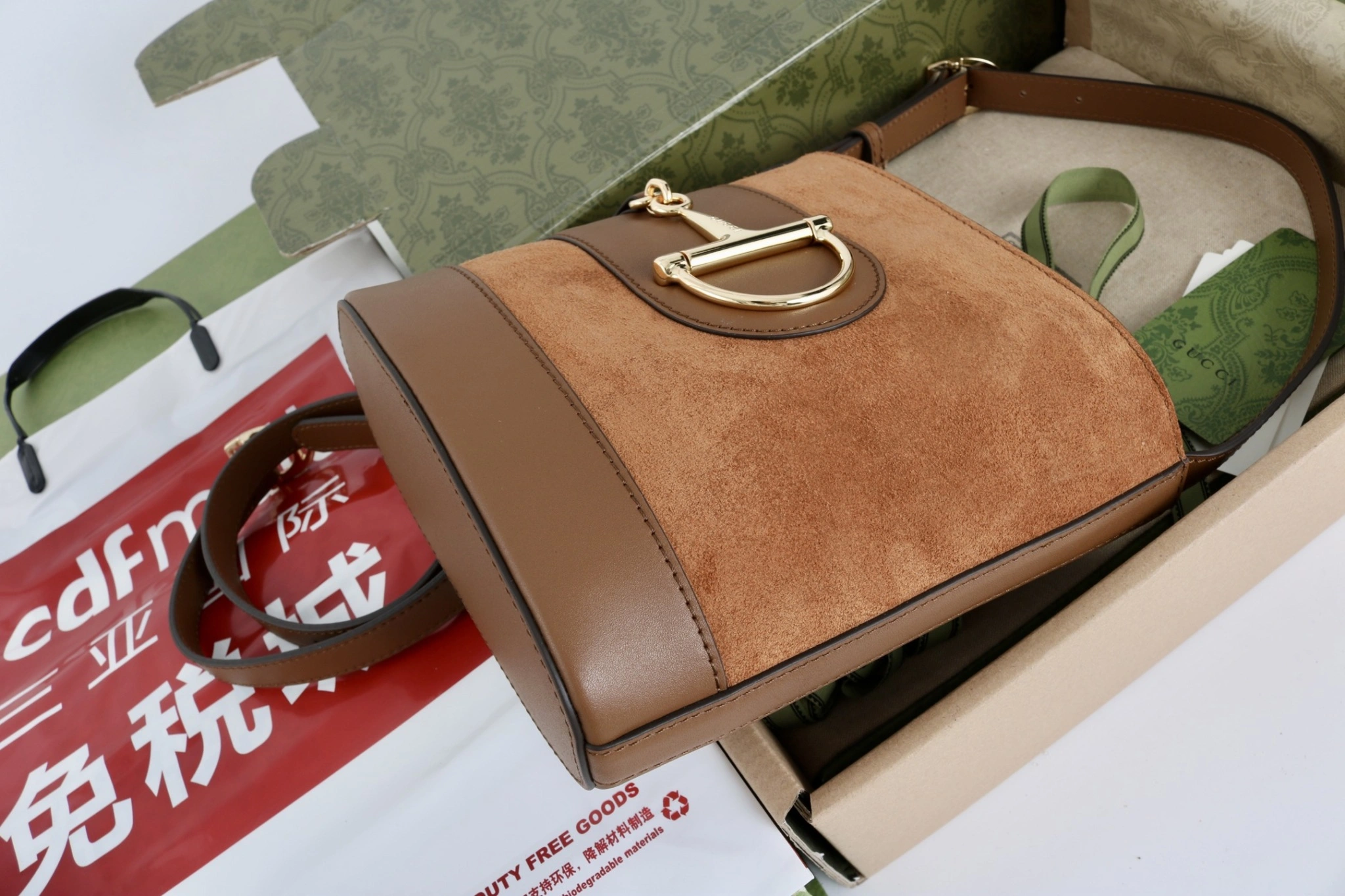 MOMO-- 6u33i 833665-CAAAV-2718 high quality version 73 cowhide item:E-B000D1509