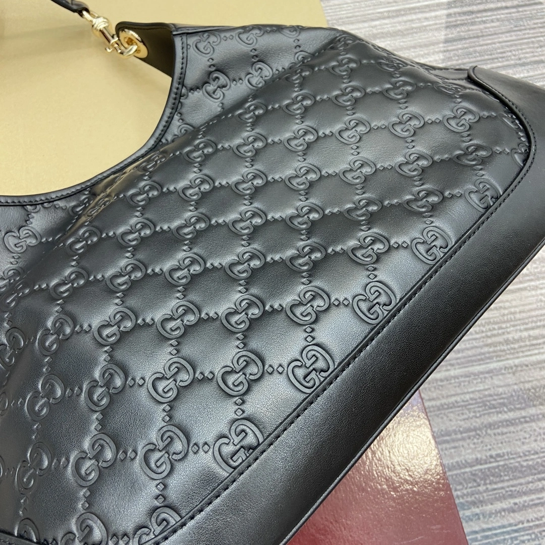 MOMO-- 6u33i 834981-AAEXI-1000 high quality version GG Body item:E-B815K2844