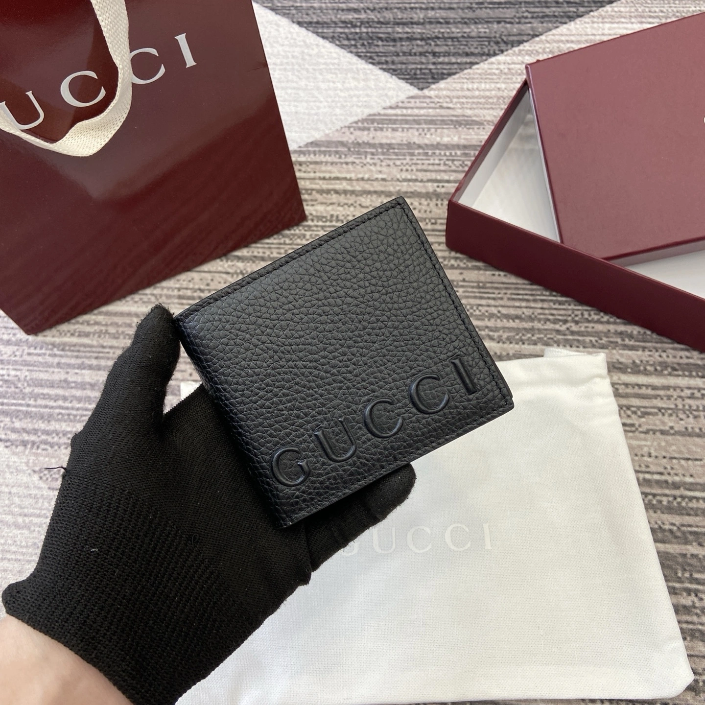 MOMO-- 6u33i 835119-AAE1W-1000 high quality version cowhide item:E-B815K2527