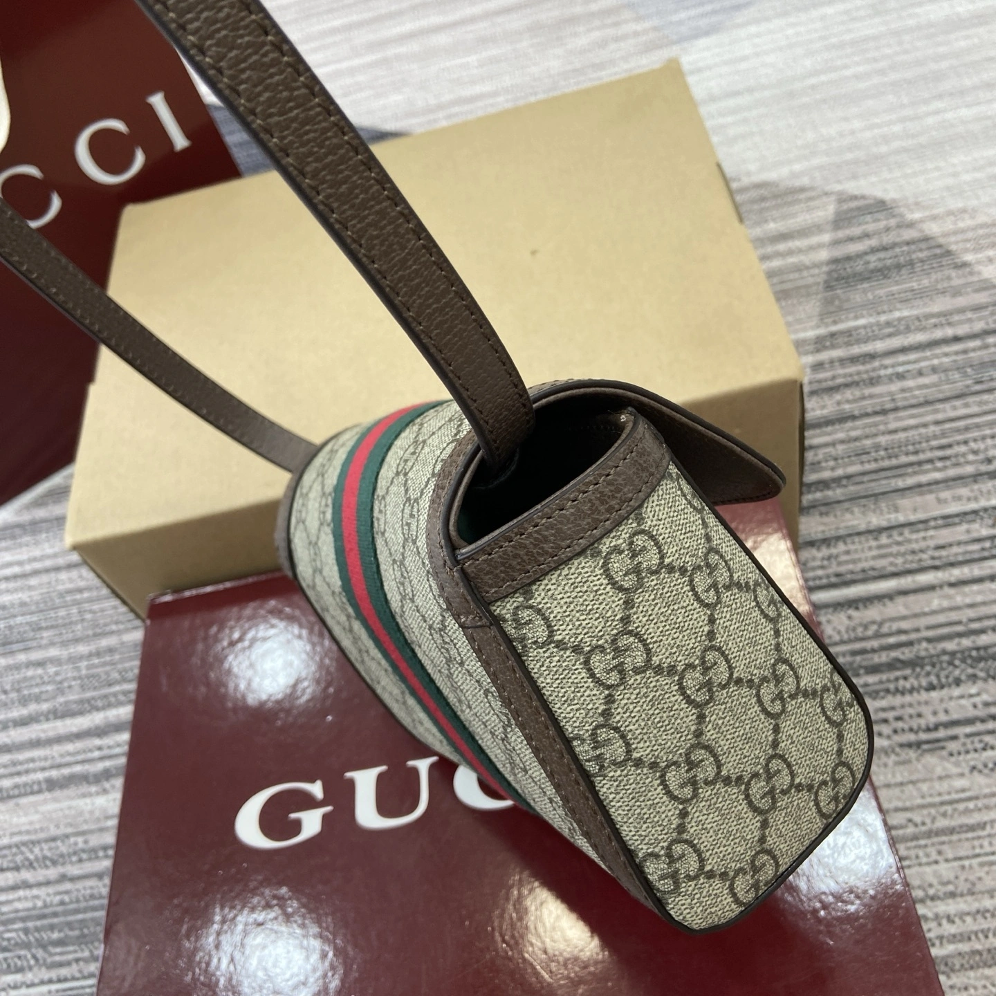 MOMO-- 6u33i 838481-FAE0P-9746 high quality version Ophidia item:E-B815K2506