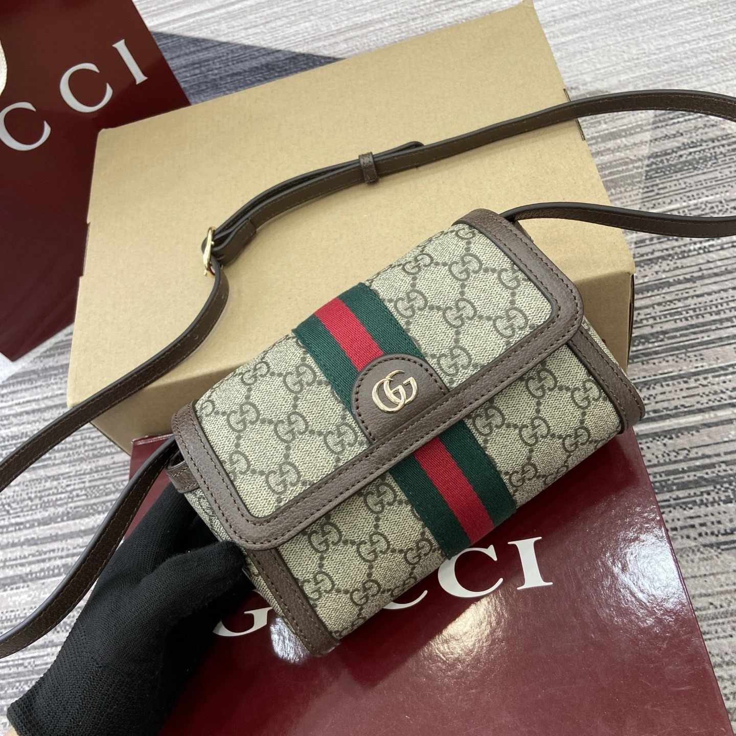 MOMO-- 6u33i 838481-FAE0P-9746 high quality version Ophidia item:E-B815K2506