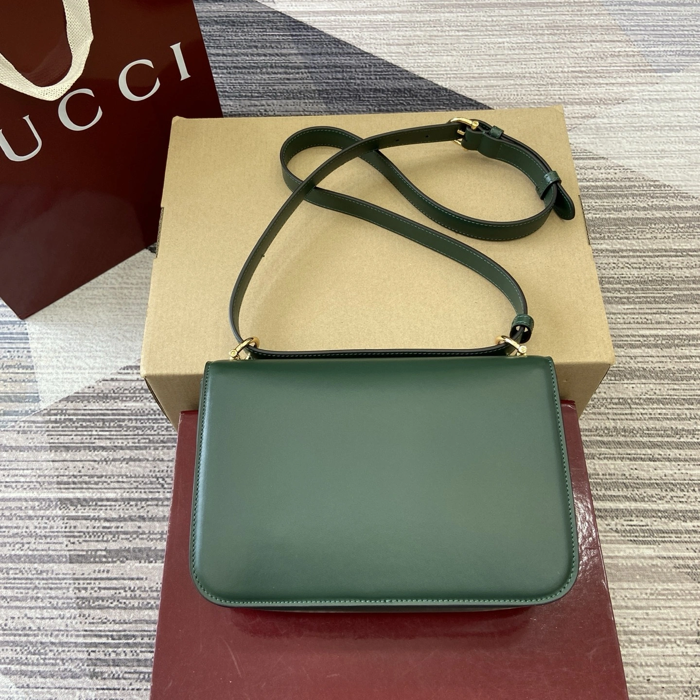 MOMO-- 6u33i 846705-AAFKB-3020 high quality version Siena item:E-B815K2539