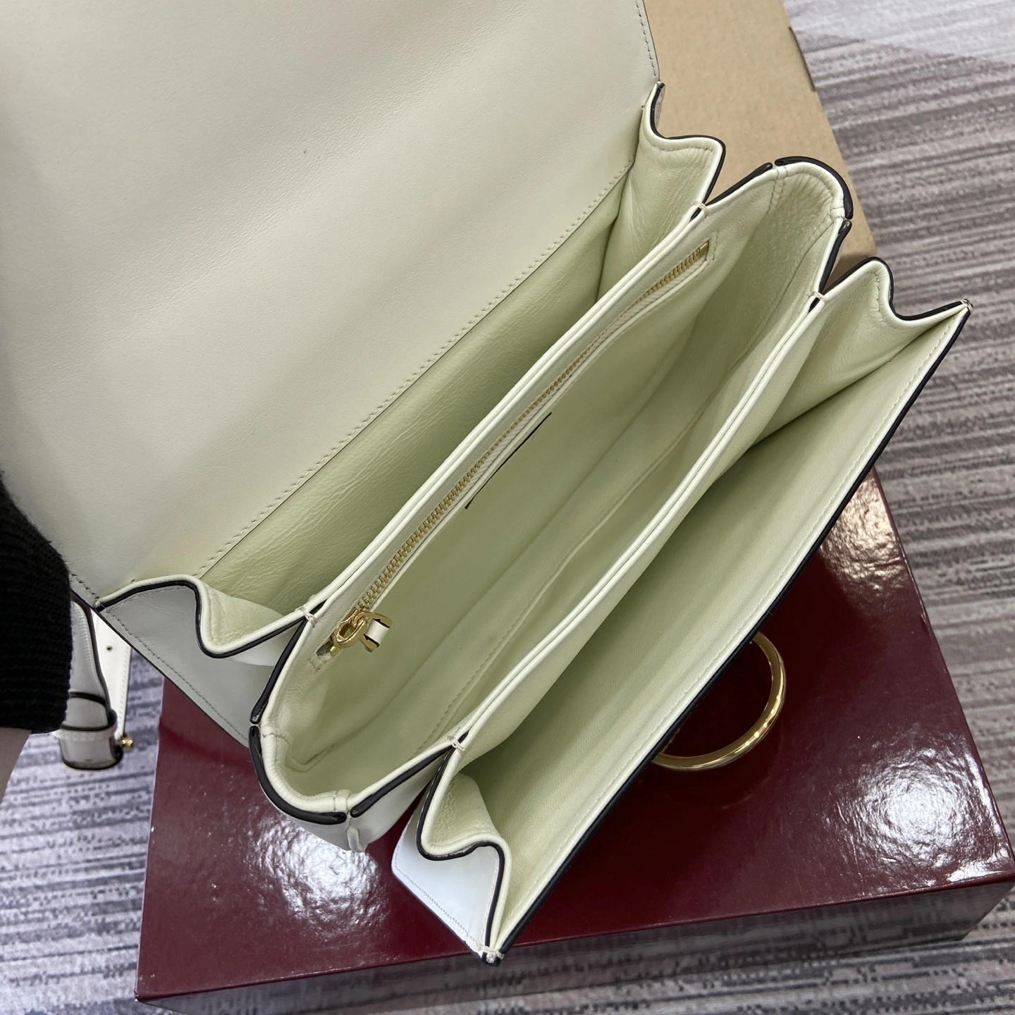 MOMO-- 6u33i 846705-AAFKB-9540 high quality version Siena item:E-B815K2542