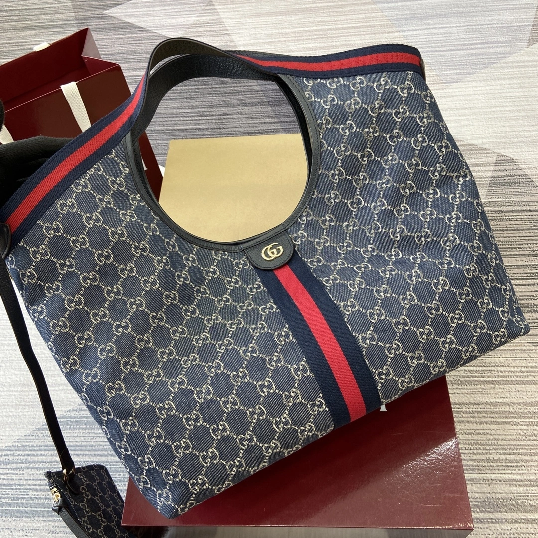 MOMO-- 6u33i 8853971-FAFFQ-8864 high quality version Giglio item:E-B815K1909