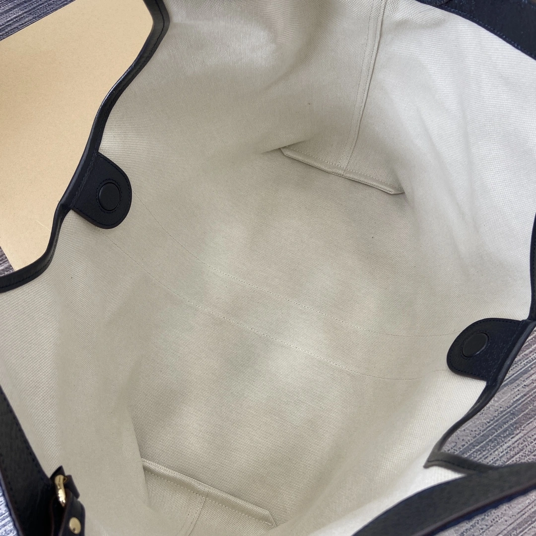 MOMO-- 6u33i 8853971-FAFFQ-8864 high quality version Giglio item:E-B815K1909