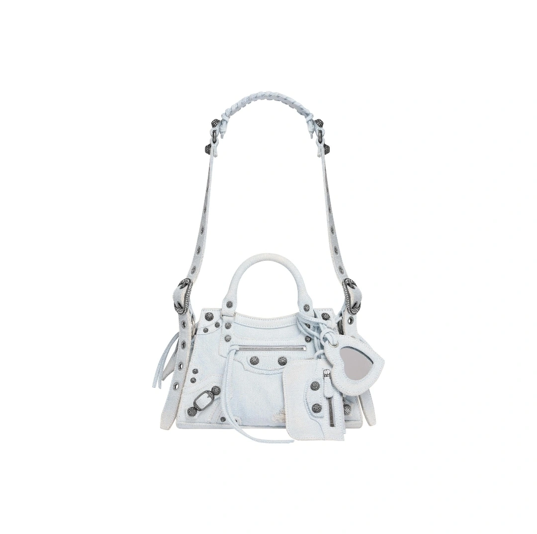 MOMO-- 7009402AABV4651 Neo cagole item:C-B063L0873R