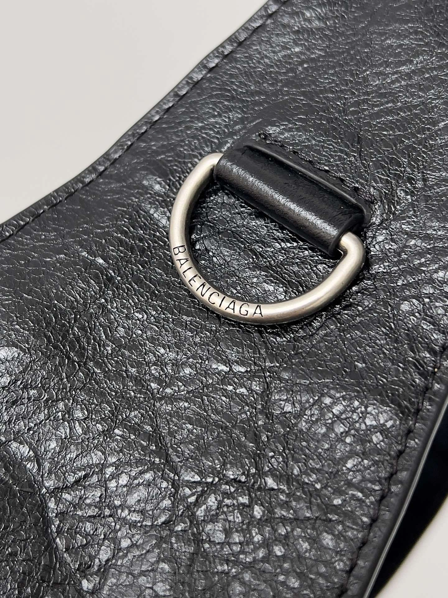 MOMO-- 702167210C81000 superbusy sheepskin item:C-B063L0886R