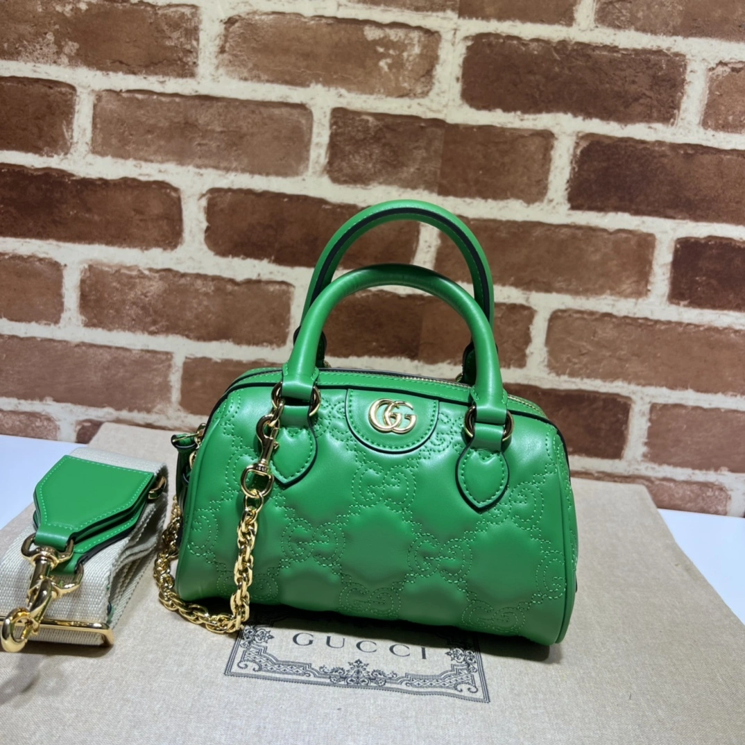 MOMO-- 702251-UM8HG-3389 item：C-B063I0906R