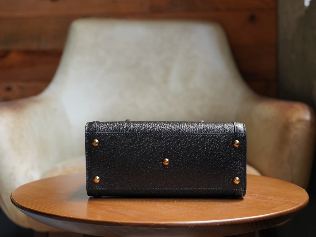 &MOMO-- 702732-U3ZDT-1260 high quality version item：C-B461H1050Q
