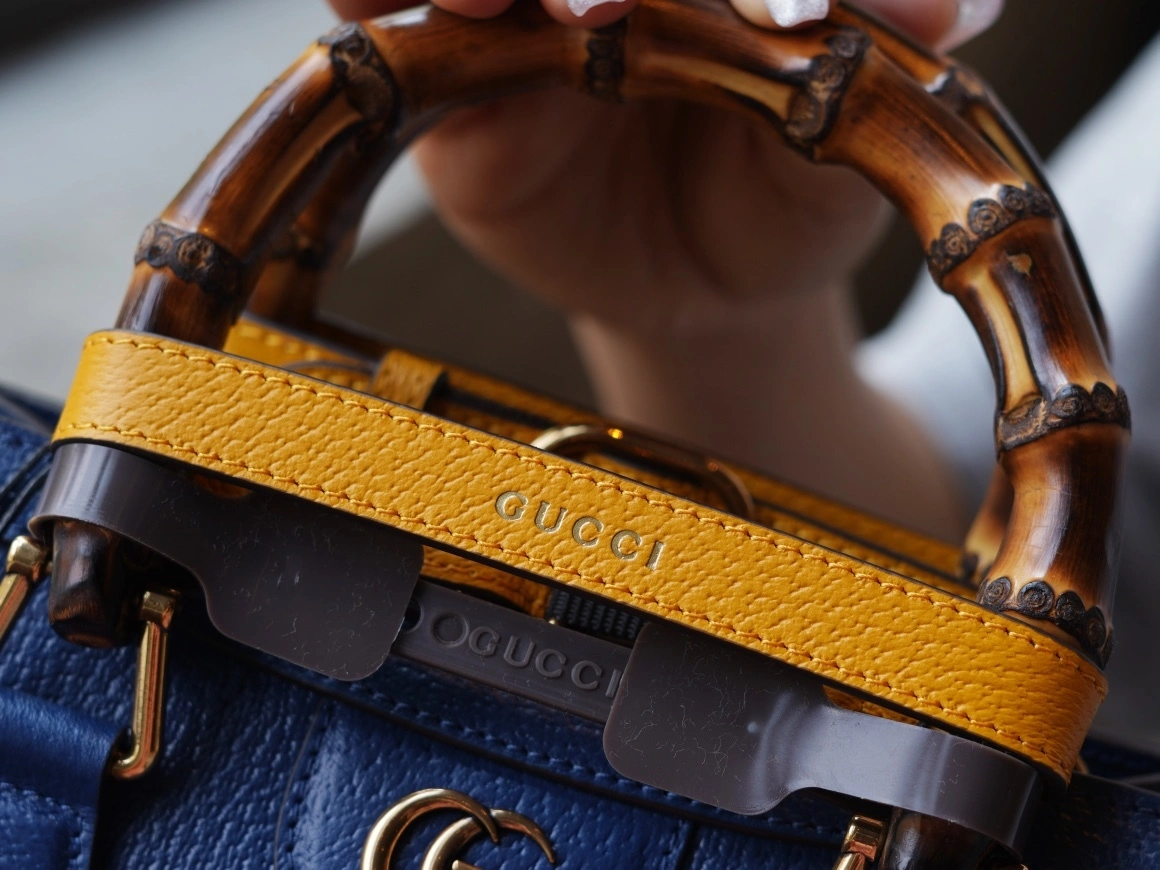 MOMO-- 702732-U3ZDT-4862 high quality version item：C-B461H1053Q