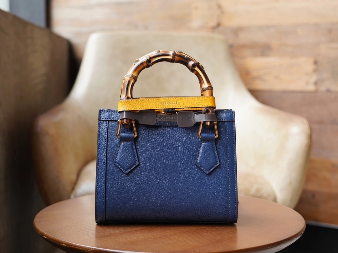MOMO-- 702732-U3ZDT-4862 high quality version item：C-B461H1053Q