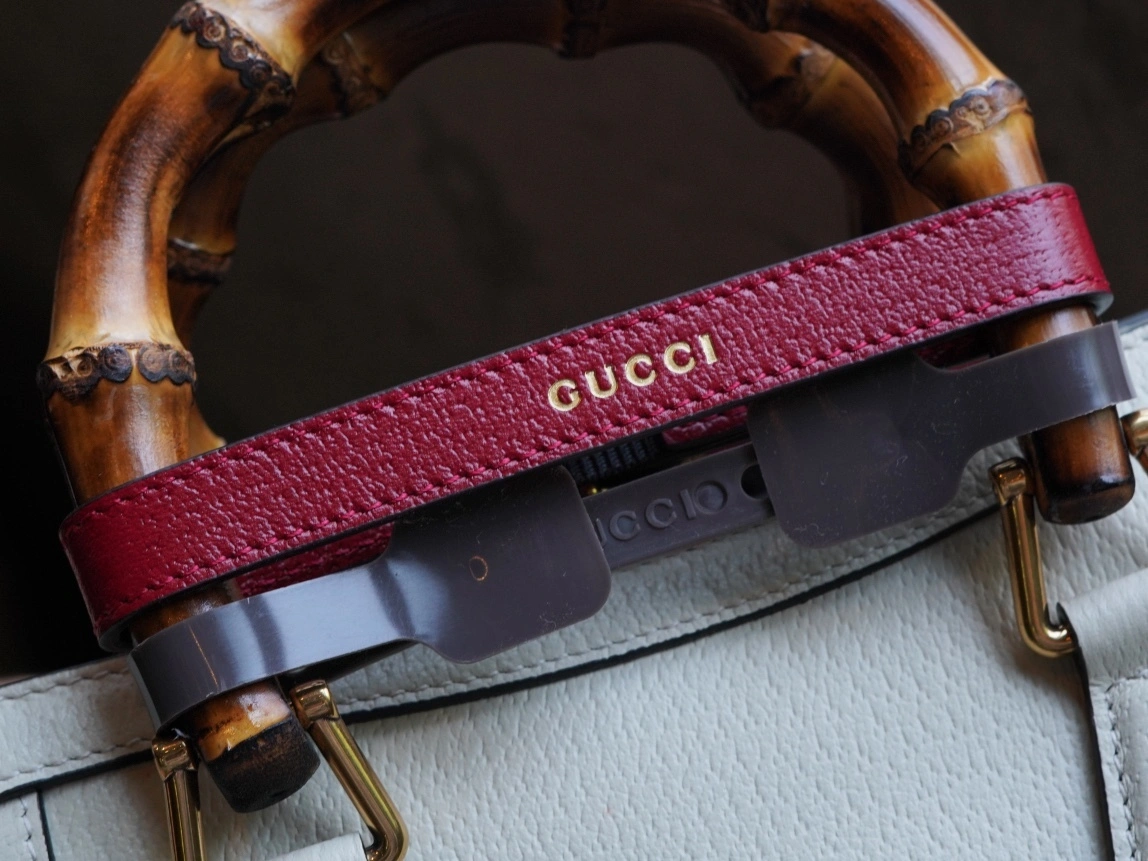 MOMO-- 702732-U3ZDT-9196 high quality version item：C-B461H1049Q