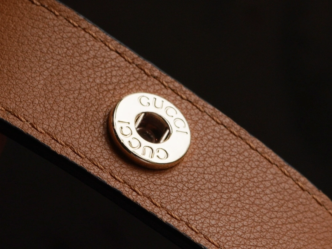 MOMO-- 702823-UXWBG-3171 high quality version item：C-B461H1618Q